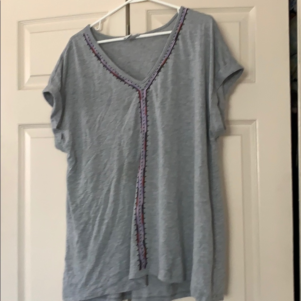 Ava and Viv tunic